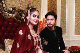 actor Ariz Ahmed released a message for the bride Hiba Bukhari