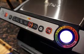 The optigrill features a powerful 1800 watt heating element, user friendly controls ergonomically located on the handle, and die cast aluminum plates with. T Fal Optigrill Review Indoor Grilling The High Tech Way