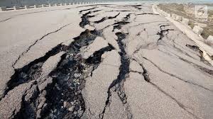 Meskipun hanya beberapa detik, namun guncangan gempa cukup kuat hingga terasa ke surabaya dan denpasar. 4 Wilayah Indonesia Diguncang Gempa Hari Ini 13 Juni 2020 News Liputan6 Com