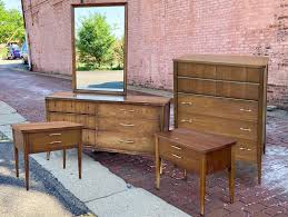 Get 5% in rewards with club o! Broyhill Saga Bedroom Set Midcentury Bedroom Sets For Sale Sweet Modern Akron Oh