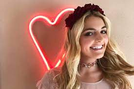 rydel lynch s first ever makeup haul