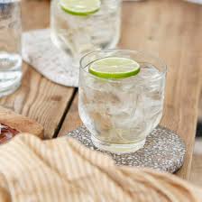 lime vodka tonic recipe absolut drinks