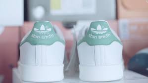 Happy birthday to the legend stan smith! Stan Smith I M A Fashion Icon It S Crazy Cnn