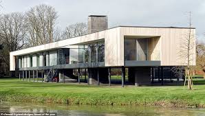 Riverside Home Designed To Withstand