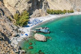 Najdeme ji zhruba 75 km jižně od regionálního města chania, mezi přímořskými letovisky loutro a chora sfakion. Sweet Water Beach Glyka Nera In Chania Allincrete Travel Guide For Crete