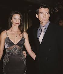 Check spelling or type a new query. Who Is Pierce Brosnan S Wife Keely Shaye Smith Everything You Need To Know Hello In 2021 Models 90s 90s Supermodel Pierce Brosnan