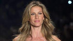 How Much Is Tom Brady S Wife Gisele B Ndchen Worth  gambar png