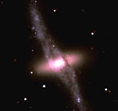 Galaxia anular polar NGC 4650A | Imagen astronomía diaria - Observatorio