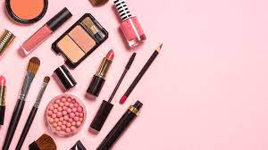 what does it mean to dream about makeup