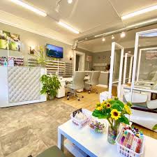 nail salons in milwaukee wi