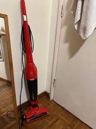 wired vacuum cleaner with stand tv