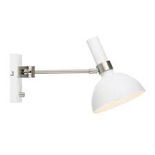 Larry Wall Light With Plug White Lyco