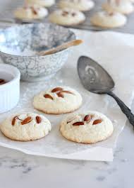 greek almond cookies gluten free