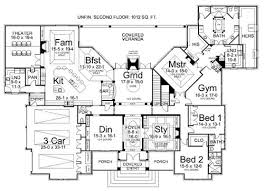 european house plan with 3 bedrooms and