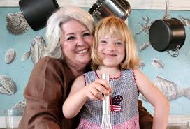 Visit paula deen online for the easy dinner recipes she's known for. Paula Deen Wikipedia