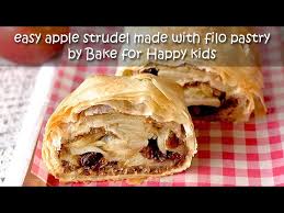 easy apple strudel made with filo