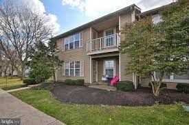 newtown bucks county pa condos for