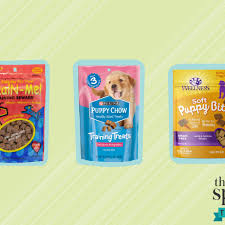 This recipe makes about 24 low fat, healthy dog treats.they'll last about 3 weeks, if stored in the fridge and up to 6 months in the freezer. The 8 Best Treats For Puppies Of 2021