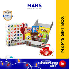 m m exclusive bundle gift box with