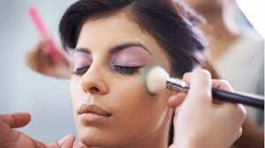 makeup artist salaries at the top