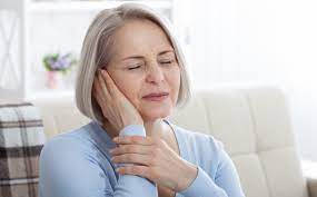 sore throat and ear pain how to treat