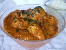 Une recette classique de la cuisine indienne à préparer cuire pendant 5 minutes, bien mélanger à la spatule et ajouter les morceaux de poulet, le bouillon, la. Poulet Tikka Massala Poulet Tikka Massala Youtube