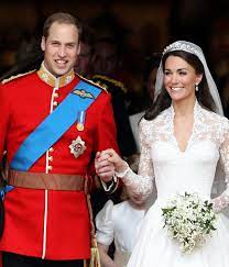 Andrews in scotland and married in 2011. Kate Middleton And Prince William S Wedding Cake Was So Big It Caused Palace Damage Glamour