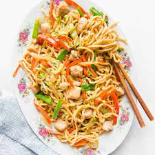 The Easiest Chicken Chow Mein 30 Minutes Healthy Nibbles By  gambar png