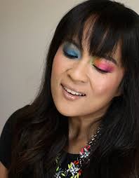 wear bright or colorful eye makeup