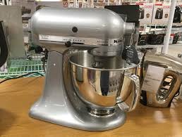 Kitchenaid stand mixers for up to 30% off at williams sonoma. Best Black Friday Kitchenaid Mixer Deals 2017 Top 6 Deals Free Stuff Finder
