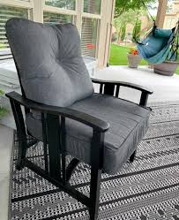 Spray Paint Outdoor Furniture