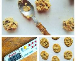 Gambar Drop by rounded tablespoons onto the prepared baking sheet