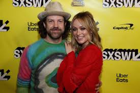 Jason sudeikis and olivia wilde's breakup was confirmed in november and a source close to the situation is revealing how he's been doing lately. Olivia Wilde And Jason Sudeikis Have Reportedly Split