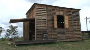 Student Builds Recycled Pallet Tiny House