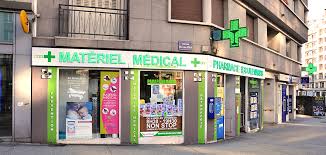 • dimanches et jours fériés: Pharmacie Des Boulevards A Grenoble 38100