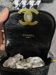 original chanel vip gift set phone bag