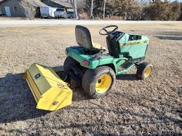john deere 320 lawn tractor with 30