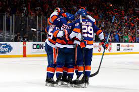 The official twitter account of the new york islanders hockey club. Bruins Aim To Regain Their Game As Islanders Series Switches To Boston For Game 5 Lighthouse Hockey