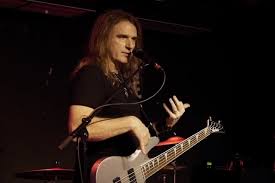 #megadeth #dave mustaine #david ellefson #thrash metal. Megadeth S David Ellefson Why I Play Bass With A Pick Blabbermouth Net