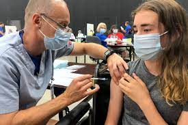 Le gouvernement du québec a dévoilé les détails du concours gagner à être. Quebec Lance Une Loto Vaccin Pour Encourager Les 12 A 17 Ans A Se Faire Vacciner Vingt55
