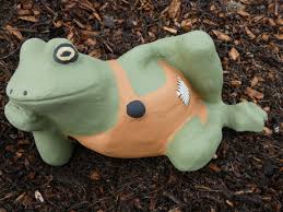Frog In Dungarees Garden Ornaments