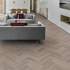 100% waterproof (not a membrane) increased dimensional stability allowing use over larger areas. Kahrs Whinfell Herringbone Rigid Click Vinyl Flooring Hamiltons Doors And Floors