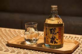 酒器を愉しむ、隠し蔵のある暮らし。濵田酒造 | Discover Japan | ディスカバー・ジャパン