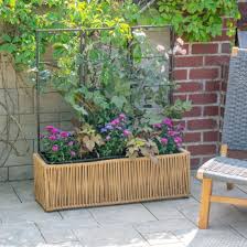 Grapevine Resin Wicker Planter With