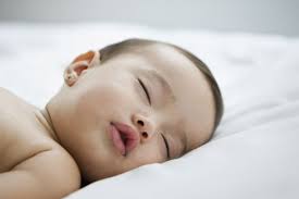 how to help a newborn baby sleep well