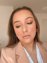 10 quick tips for a lifted makeup look