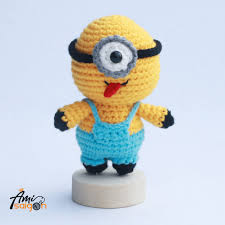 funny lovely yellow minion