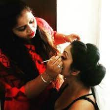 sakshi royal makeup art in alto