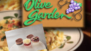 olive garden offers 4 free desserts for