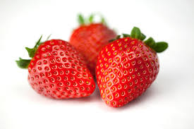 bulk of red strawberries pickpik
